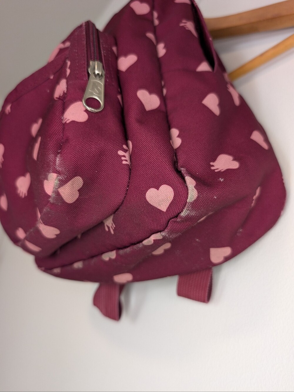 JanSport Kids' Burgundy Heart Print Mini Backpack Jansport Lifetime Warranty - Picture 3 of 10